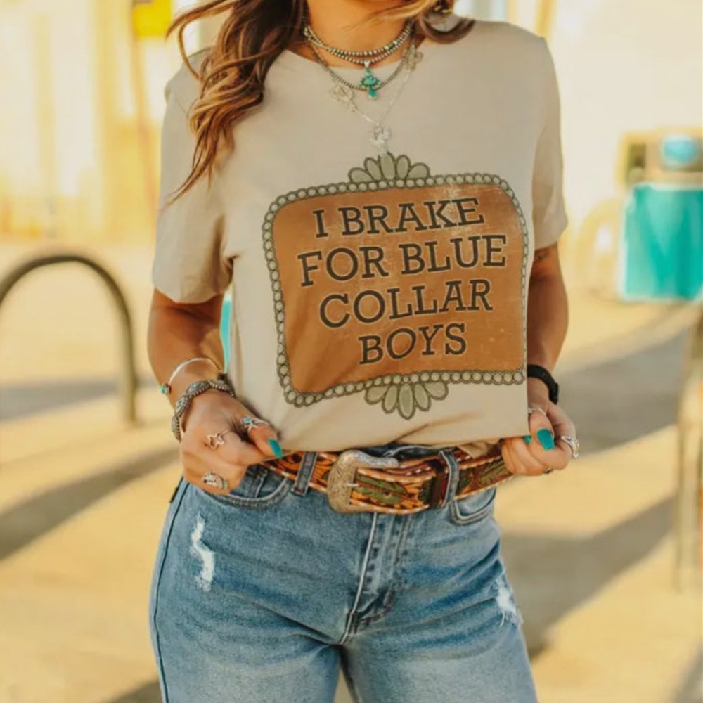 Graphic Western T-Shirt - I brake for blue collar boys